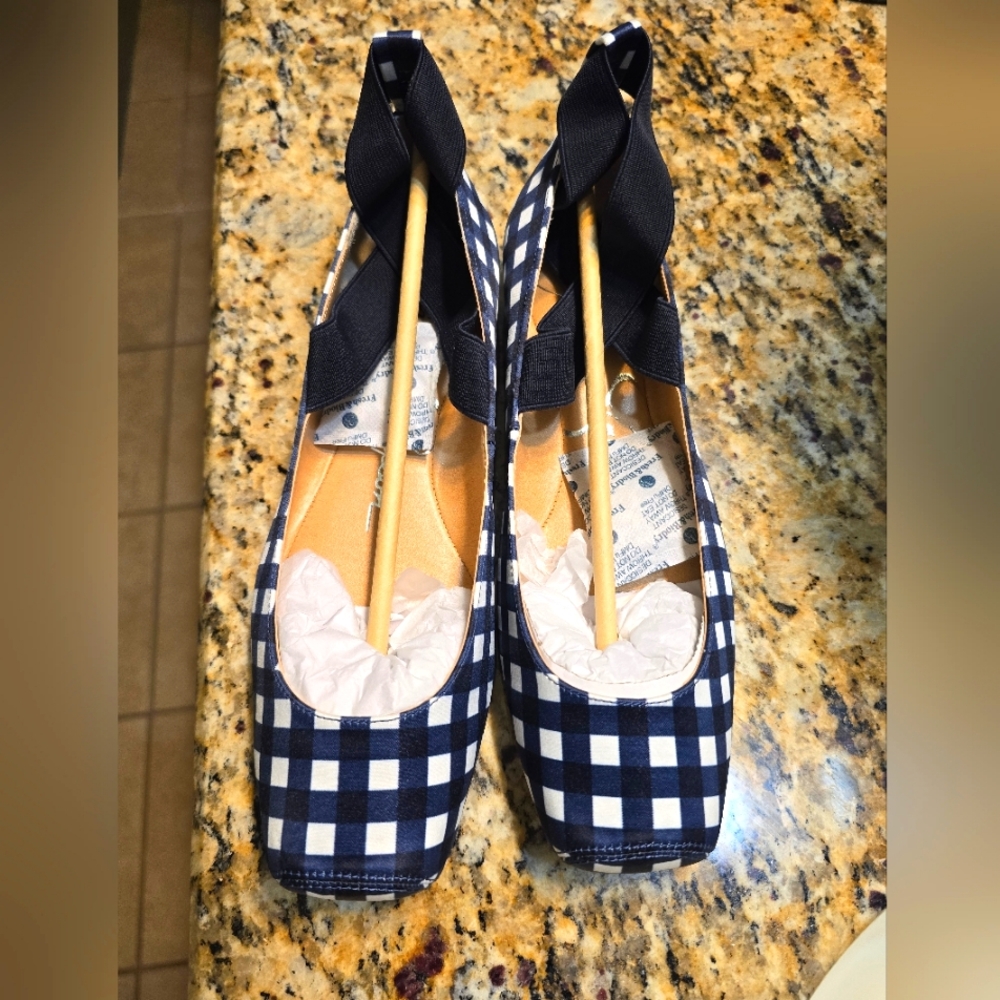 NWT JESSICA SIMPSON MANDALAYE Navy Combo Gingham pt mat satin SIZE:8